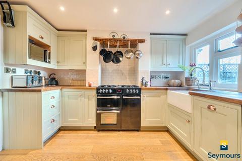 undefined, Snowdenham Lane, Guildford GU5