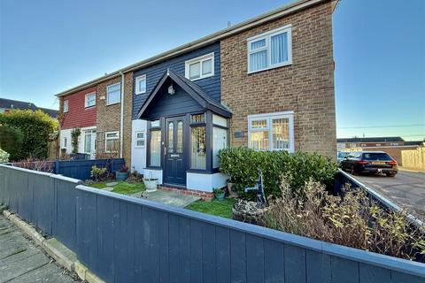 3 bedroom end of terrace house for sale, Marrick Avenue, Darlington