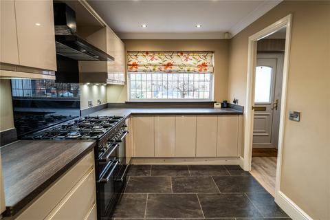 3 bedroom bungalow to rent, Greenfinch Drive, Cleethorpes, Lincolnshire, DN35