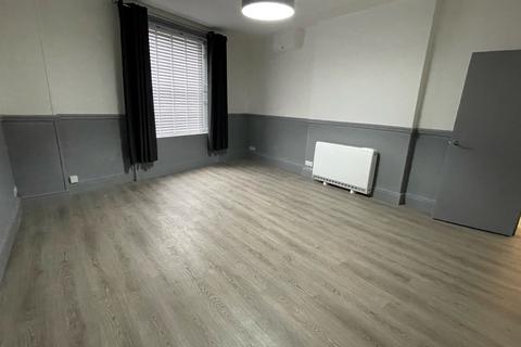 undefined, Upper High Street, Taunton, TA1