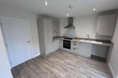 3 bedroom terraced house to rent, Barnes Way, Kingswood, Hull, East Riding of Yorkshi, HU7
