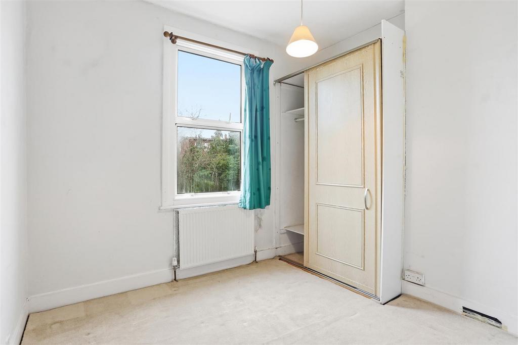 1614774563 - 141 Park Lane, SM5 - 7.jpg