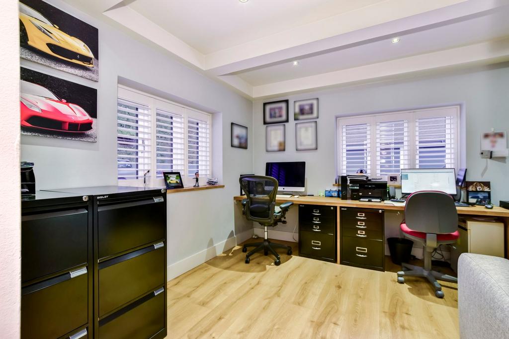 Study/Bedroom 5
