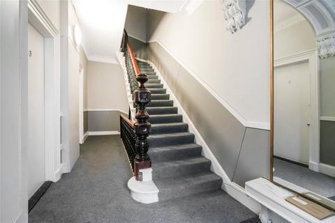 undefined, Camphill Avenue, Glasgow, G41