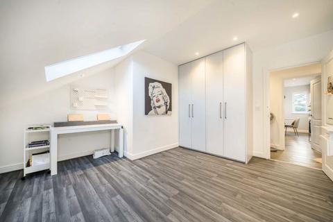 2 bedroom flat to rent, Twyford Avenue, London W3