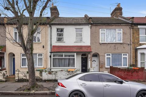 2 bedroom property for sale, Holbrook Road, Stratford, E15