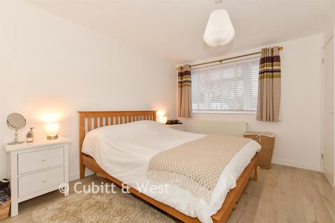 4 bedroom semi-detached house for sale, Sherrydon, Cranleigh, Surrey