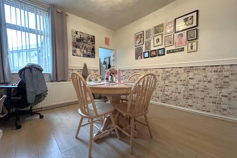 2 bedroom terraced house for sale, Northgate road, Edgeley