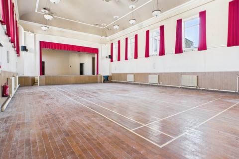 Property for sale, 17 Shore Street, MacDuff AB44
