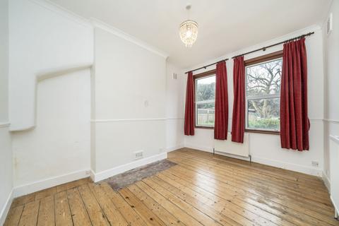1 bedroom apartment to rent, Canadian Avenue, Catford, SE6