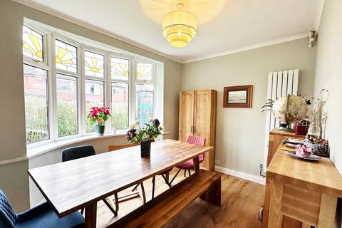 4 bedroom detached house for sale, Burnholme Avenue, York, YO31