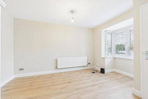 1 bedroom house to rent, Meadow Way, Hitchin SG5
