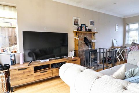 3 bedroom detached house for sale, Heron Walk, March