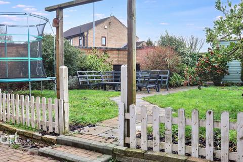 3 bedroom detached house for sale, Heron Walk, March