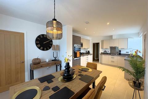 3 bedroom detached bungalow for sale, Fir Tree Lane, Thorpe Willoughby, Selby