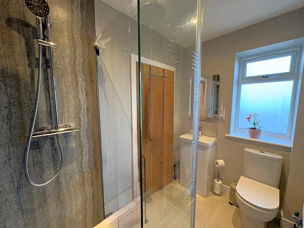 WC Shower Room