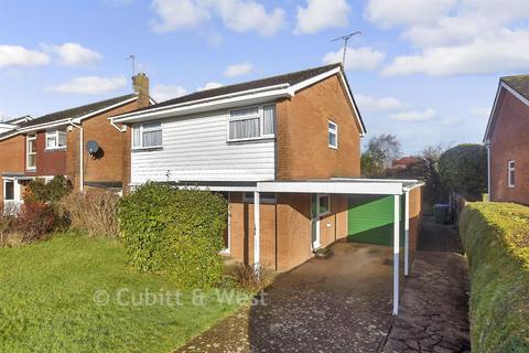 4 bedroom detached house for sale, Bannister Gardens, Storrington, West Sussex