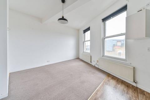 1 bedroom flat for sale, Mountgrove Road, Highbury, London, N5