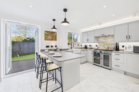 3 bedroom semi-detached house for sale, Sunnybank Way, West Wick, Weston-Super-Mare, BS24