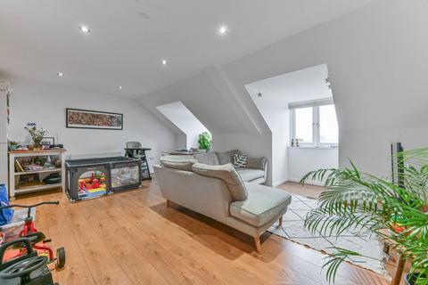 undefined, Worcester Close, Crystal Palace, London, SE20
