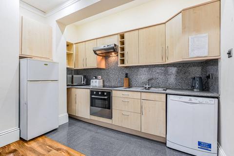 2 bedroom flat to rent, Cromwell Crescent, Kensington, London, SW5