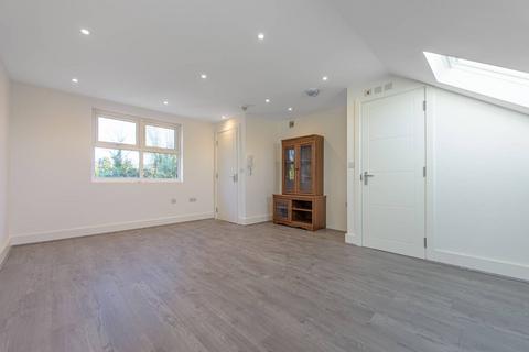 5 bedroom terraced house for sale, Oak Grove, Cricklewood, London, NW2