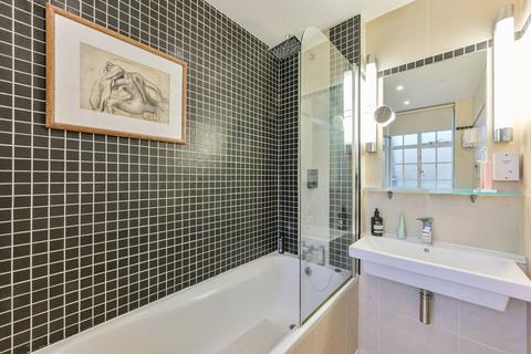 3 bedroom flat for sale, Connaught Gardens, Muswell Hill, London, N10