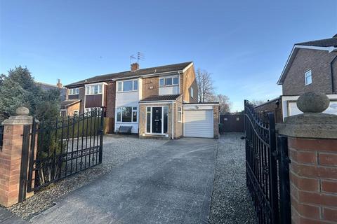 3 bedroom semi-detached house for sale, Edinburgh Drive, Darlington