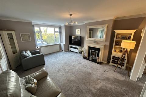 3 bedroom semi-detached house for sale, Edinburgh Drive, Darlington