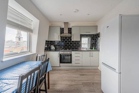 3 bedroom flat to rent, .West India Dock Road, Canary Wharf, London, E14