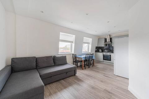 undefined, .West India Dock Road, Canary Wharf, London, E14