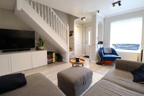 2 bedroom end of terrace house for sale, Langham Drive, Rayleigh, SS6