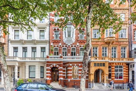 1 bedroom flat for sale, Queens Gate, South Kensington, London, SW7