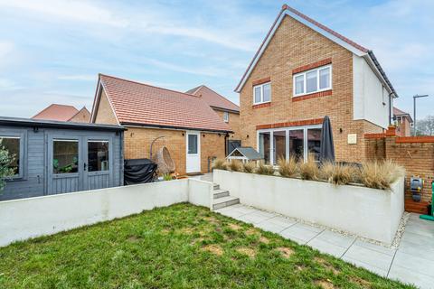 undefined, Magpie Meadows, Luton LU1