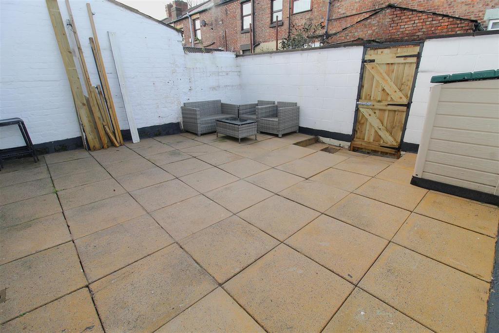 Rear Courtyard