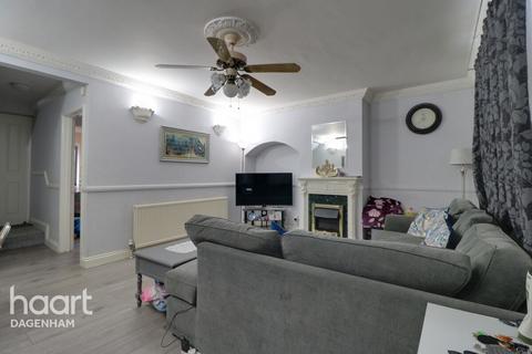 2 bedroom end of terrace house for sale, Stanhope Road, DAGENHAM