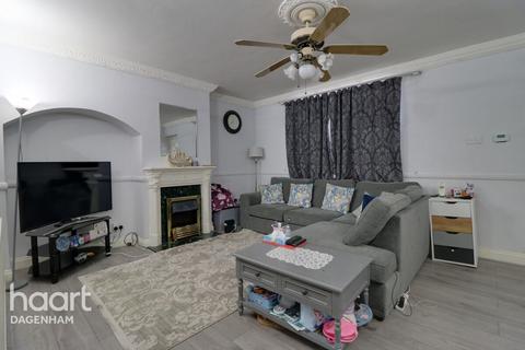 2 bedroom end of terrace house for sale, Stanhope Road, DAGENHAM
