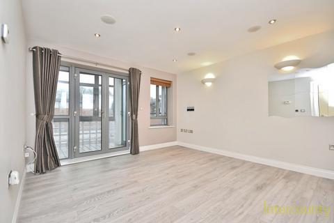 2 bedroom apartment to rent, Victoria Court, Chelmsford CM1