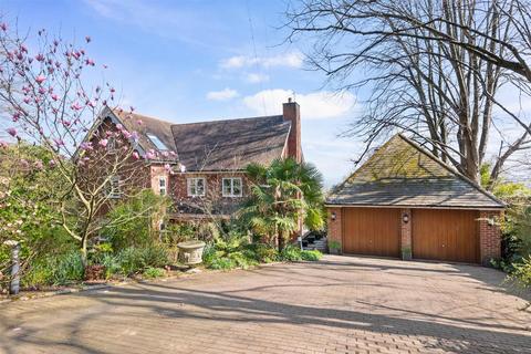 6 bedroom detached house for sale, 223 Wells Road, Malvern