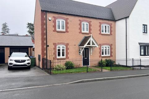 3 bedroom house for sale, Redcar Road, Towcester