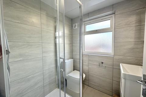 3 bedroom semi-detached house to rent, Monmouth Road, Hayes, Greater London, UB3