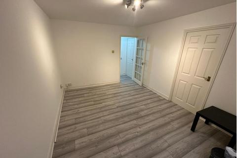 1 bedroom flat to rent, Slough,  Berkshire,  SL2