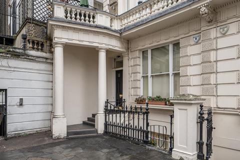 2 bedroom flat for sale, Clanricarde Gardens,  London,  W2,  W2