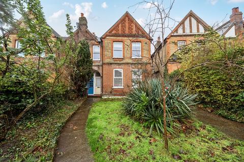 4 bedroom flat for sale, Hurstbourne Road, London, SE23