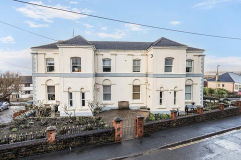 2 bedroom apartment for sale, Seascape, 33 Atlantic Way, Bideford EX39
