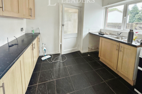 3 bedroom house to rent, Harden Road, WS3