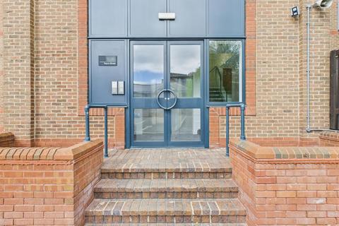 2 bedroom apartment to rent, Apartment 3,106 Napier Street, Sheffield