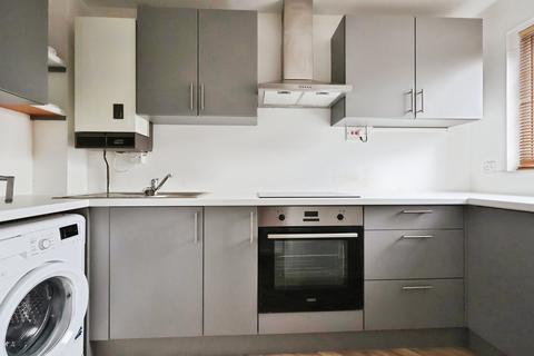 2 bedroom terraced house for sale, Campbell Close, Hitchin
