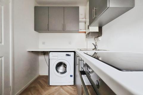 2 bedroom terraced house for sale, Campbell Close, Hitchin
