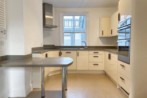 2 bedroom terraced house for sale, Weymouth